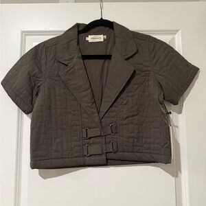 honor the gift - Quilted Cropped Short-Sleeve Jacket - Olive